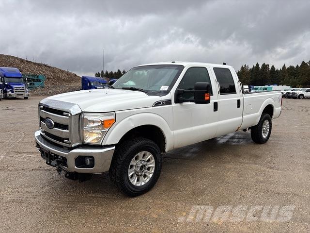 Ford F350 Пікапи / Бічне розвантаження