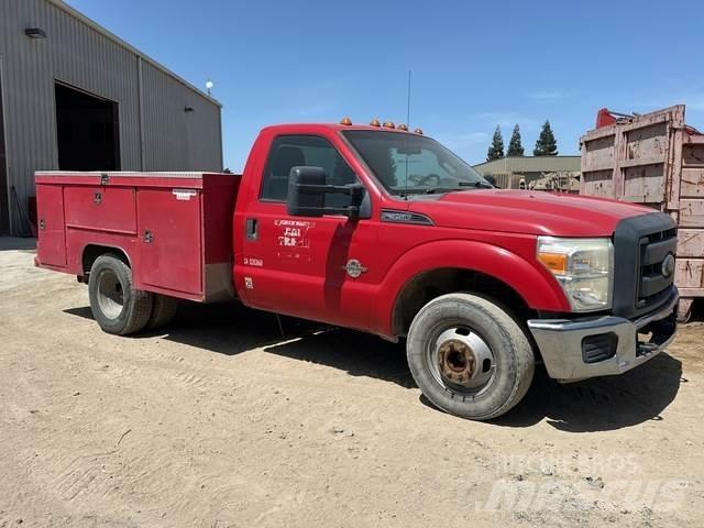 Ford F350XL Пікапи / Бічне розвантаження
