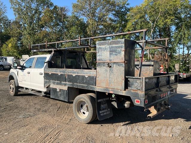 Ford F450 Вантажівки-платформи/бокове розвантаження