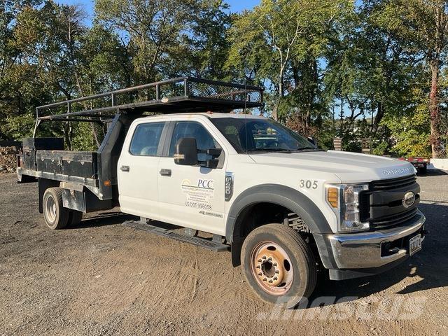 Ford F450 Вантажівки-платформи/бокове розвантаження