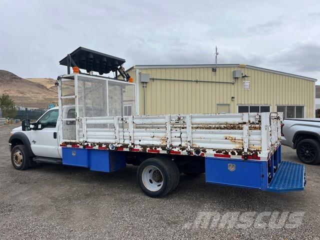 Ford F450 Комунальні автомобілі / автомобілі загального призначення