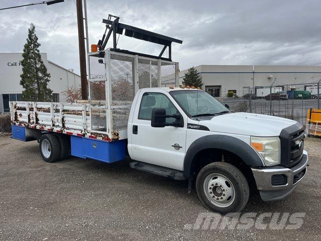 Ford F450 Комунальні автомобілі / автомобілі загального призначення