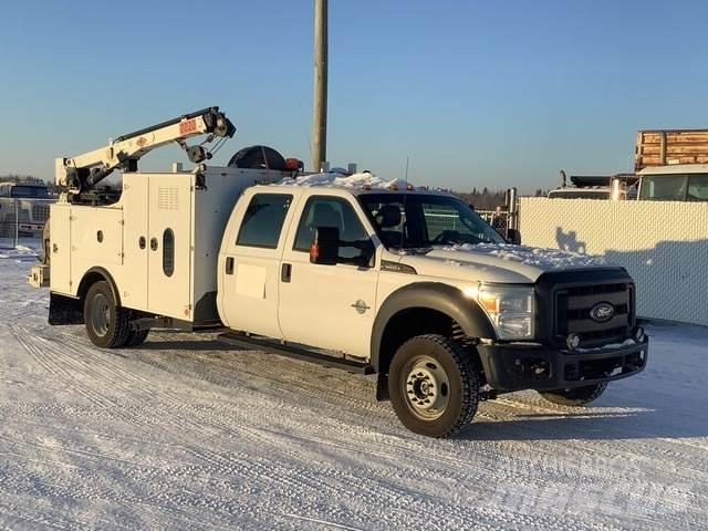 Ford F550 Комунальні автомобілі / автомобілі загального призначення