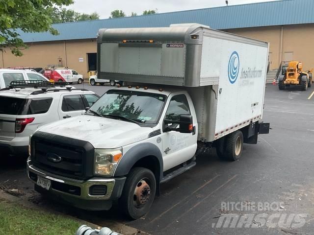 Ford F550 Фургони