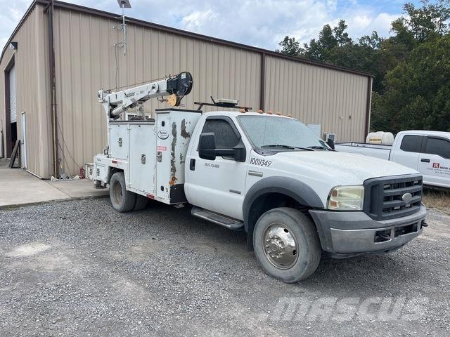 Ford F550 Комунальні автомобілі / автомобілі загального призначення