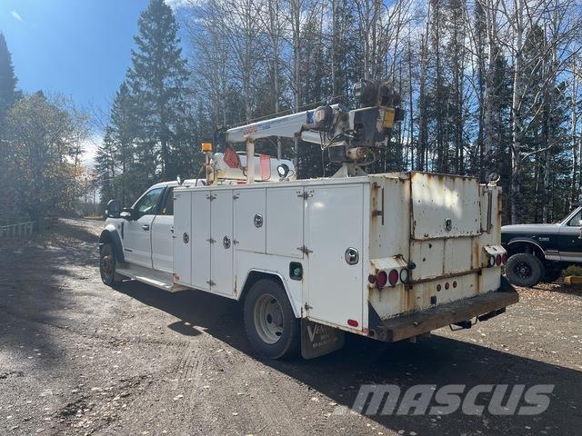 Ford F550 XLT Комунальні автомобілі / автомобілі загального призначення