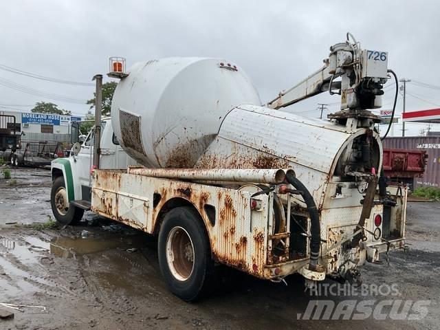 Ford F700 Будтехніка - Інші