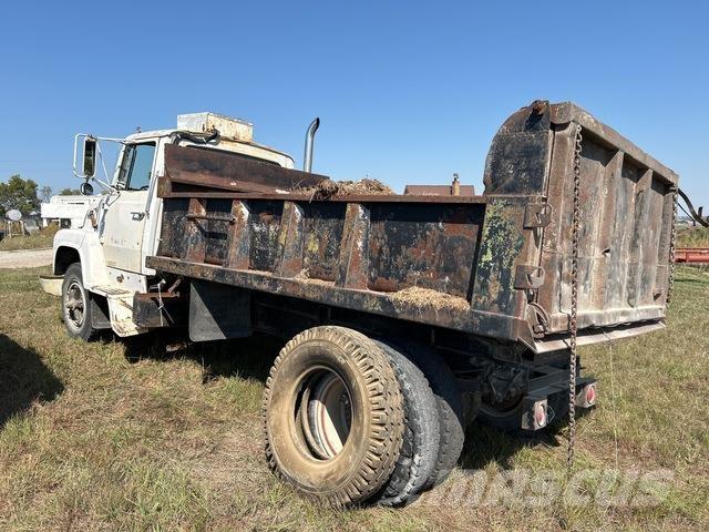 Ford F7000 Самоскиди