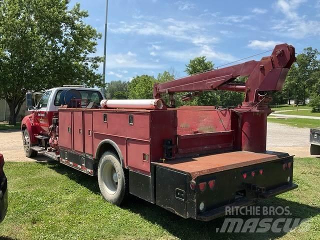 Ford F750 Комунальні автомобілі / автомобілі загального призначення
