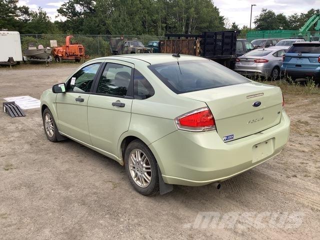 Ford Focus SE Автомобілі