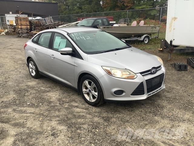 Ford Focus SE Автомобілі