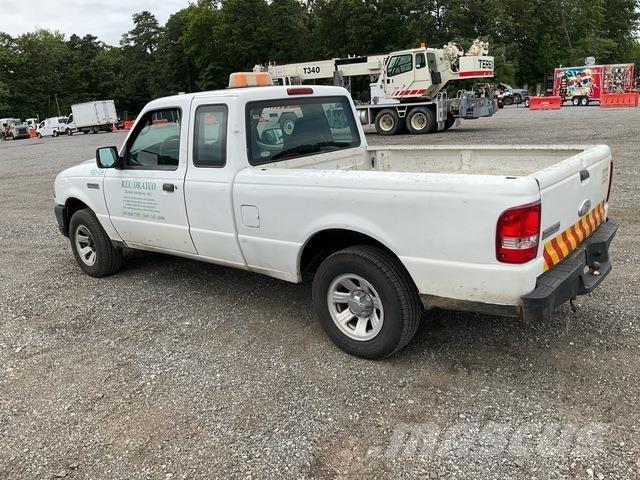 Ford Ranger Пікапи / Бічне розвантаження