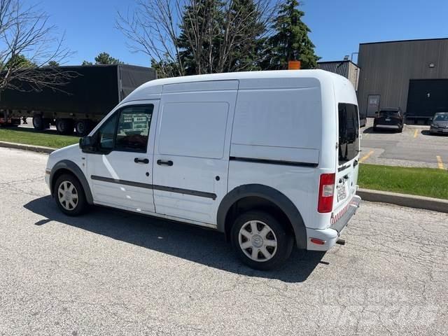 Ford Transit Панельні фургони