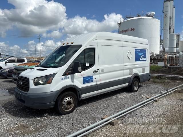 Ford Transit Фургони