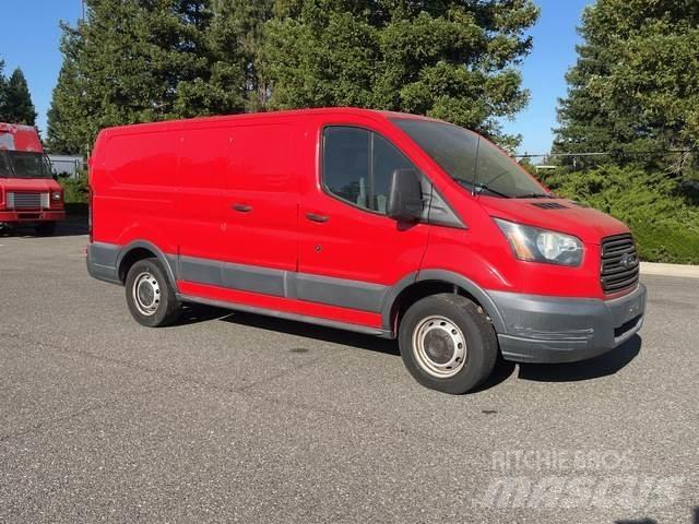Ford Transit Панельні фургони