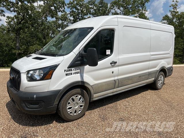 Ford Transit Панельні фургони