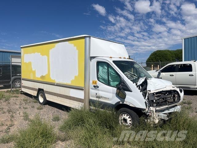 Ford Transit Панельні фургони