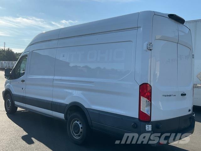 Ford Transit Фургони