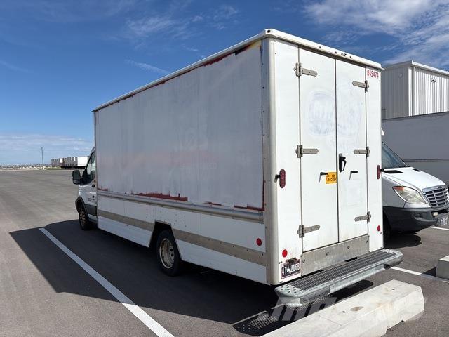 Ford Transit Панельні фургони