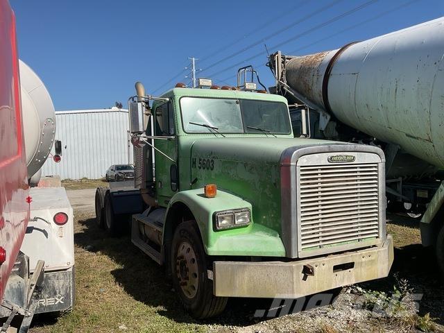 Freightliner  Тягачі