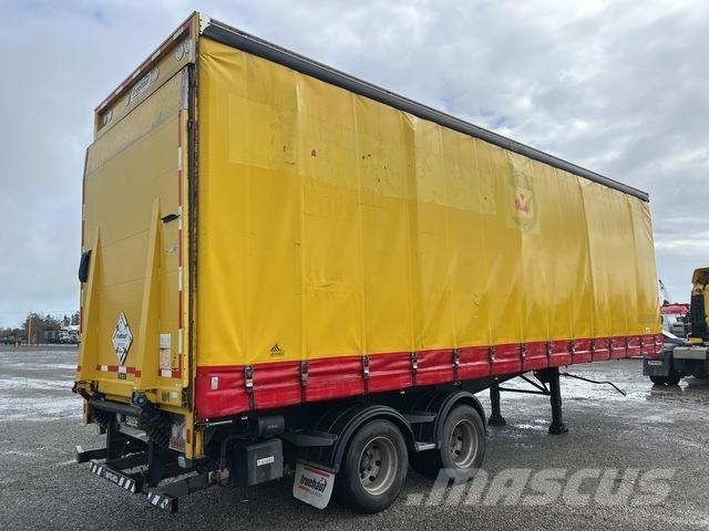 Fruehauf FBC Тентовані причепи