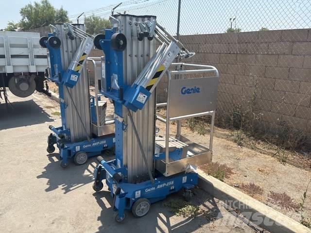 Genie AWP-25S Вертикальні щоглові підйомники