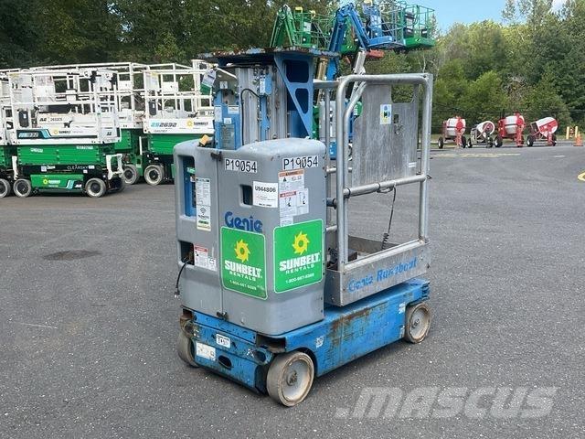 Genie GR-15 Вертикальні щоглові підйомники