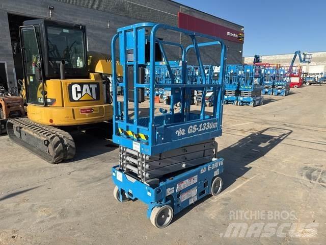 Genie GS-1330M Підйомники-ножиці