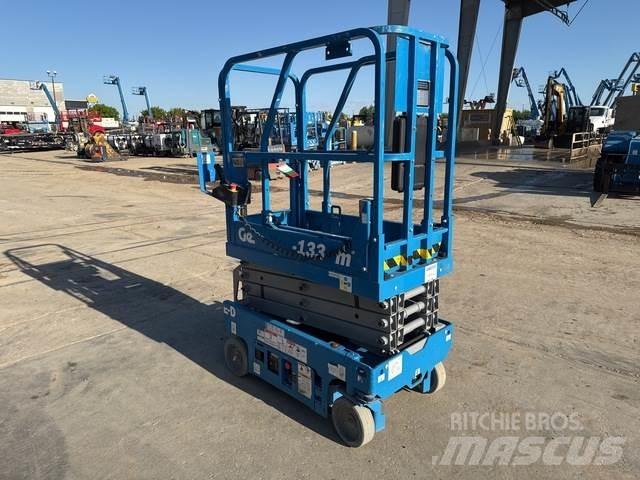 Genie GS-1330M Підйомники-ножиці