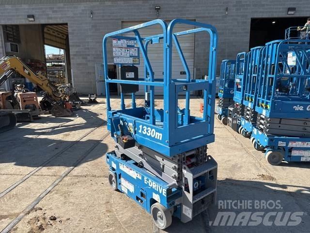Genie GS-1330M Підйомники-ножиці