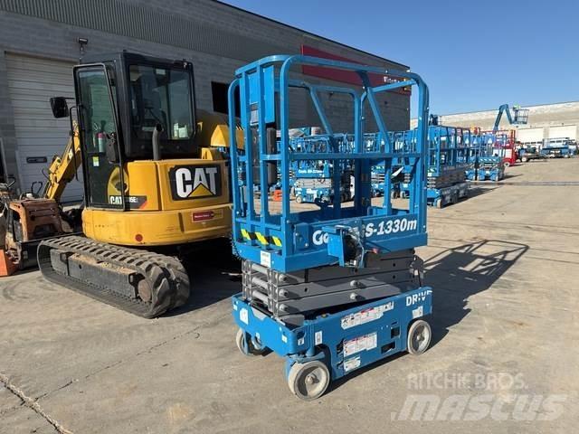 Genie GS-1330M Підйомники-ножиці