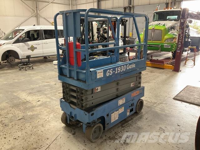 Genie GS-1930 Підйомники-ножиці