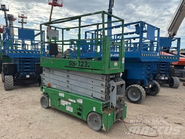 Genie GS-3232 Підйомники-ножиці
