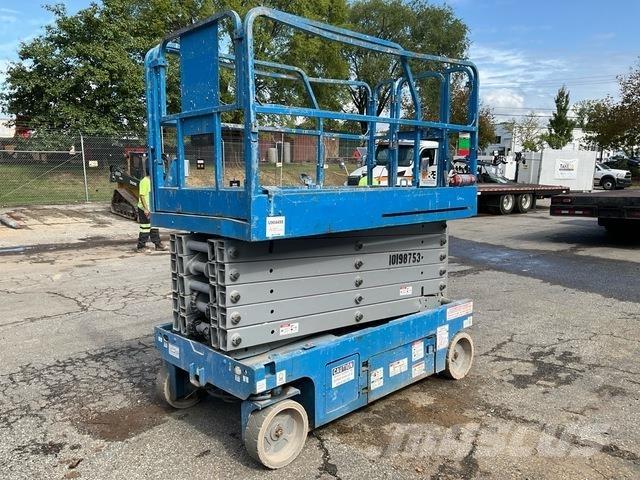 Genie GS-4047 Підйомники-ножиці