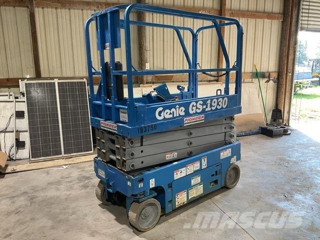 Genie GS1930 Підйомники-ножиці