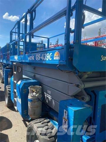 Genie GS4390RT Підйомники-ножиці