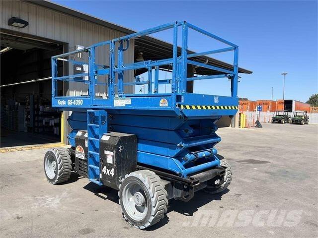 Genie GS4390RT Підйомники-ножиці