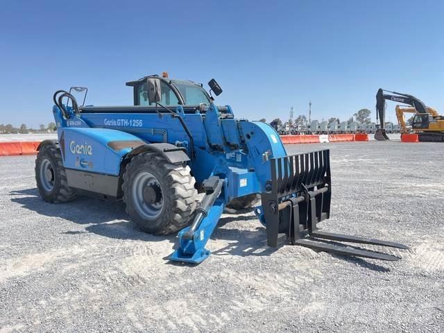 Genie GTH-1256 Телескопічні навантажувачі