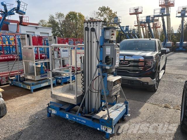 Genie IWP-25S Вертикальні щоглові підйомники
