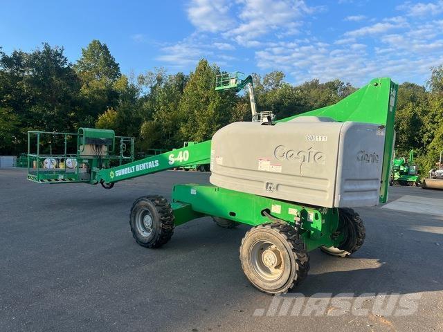 Genie S-40 Телескопічні підйомники