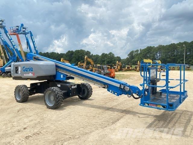 Genie S-60XC Телескопічні підйомники
