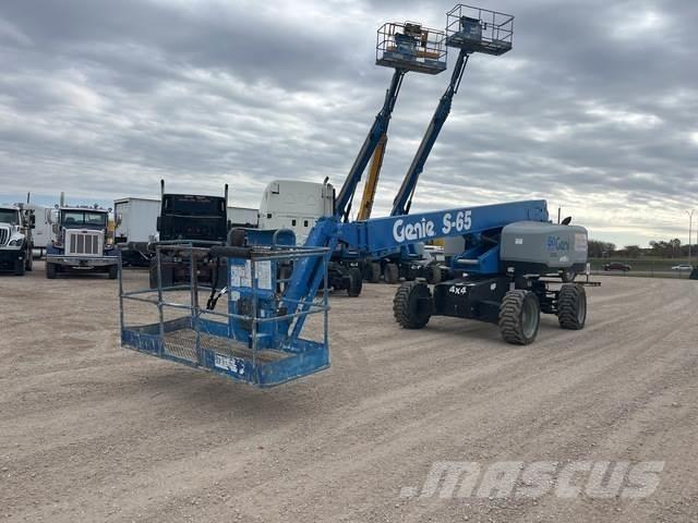 Genie S-65 Телескопічні підйомники