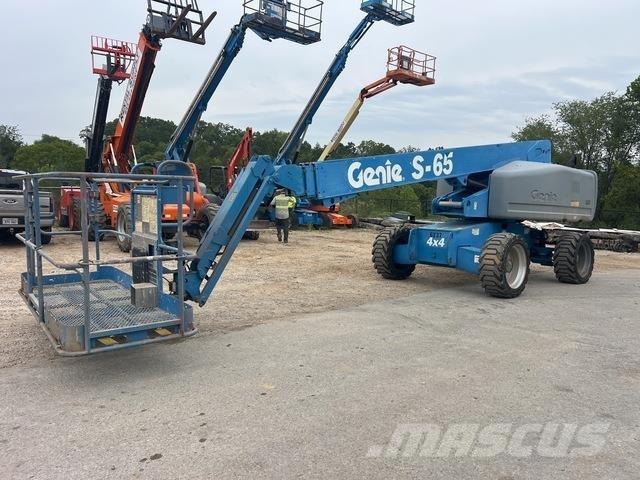Genie S-65 Телескопічні підйомники