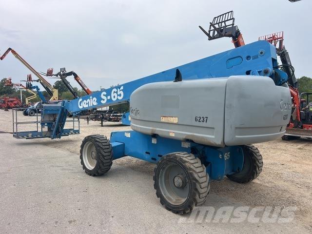 Genie S-65 Телескопічні підйомники