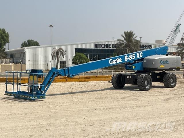 Genie S85 XC Телескопічні підйомники