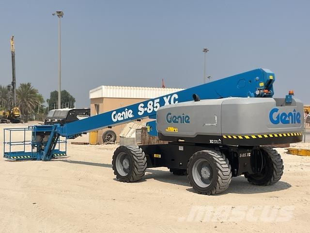 Genie S85 XC Телескопічні підйомники