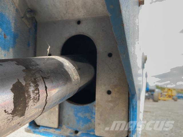 Genie S85 XC Телескопічні підйомники