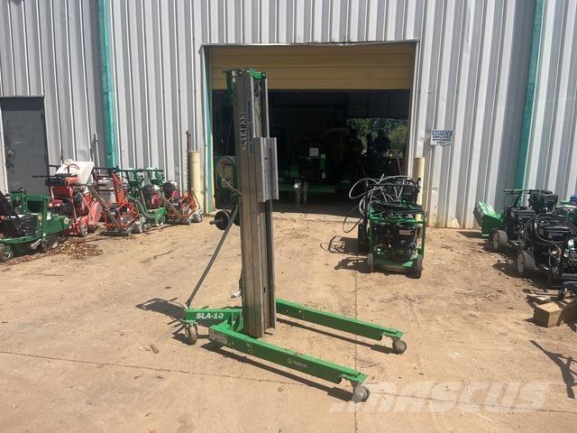 Genie SLA-10 Підйомно-транспортне обладнання і вантажні ліфти