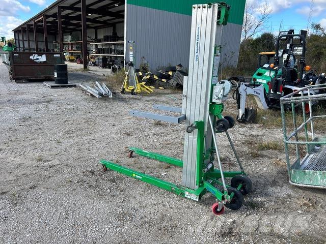 Genie SLC-24 Підйомно-транспортне обладнання і вантажні ліфти