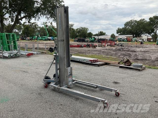 Genie SLC24 Підйомно-транспортне обладнання і вантажні ліфти